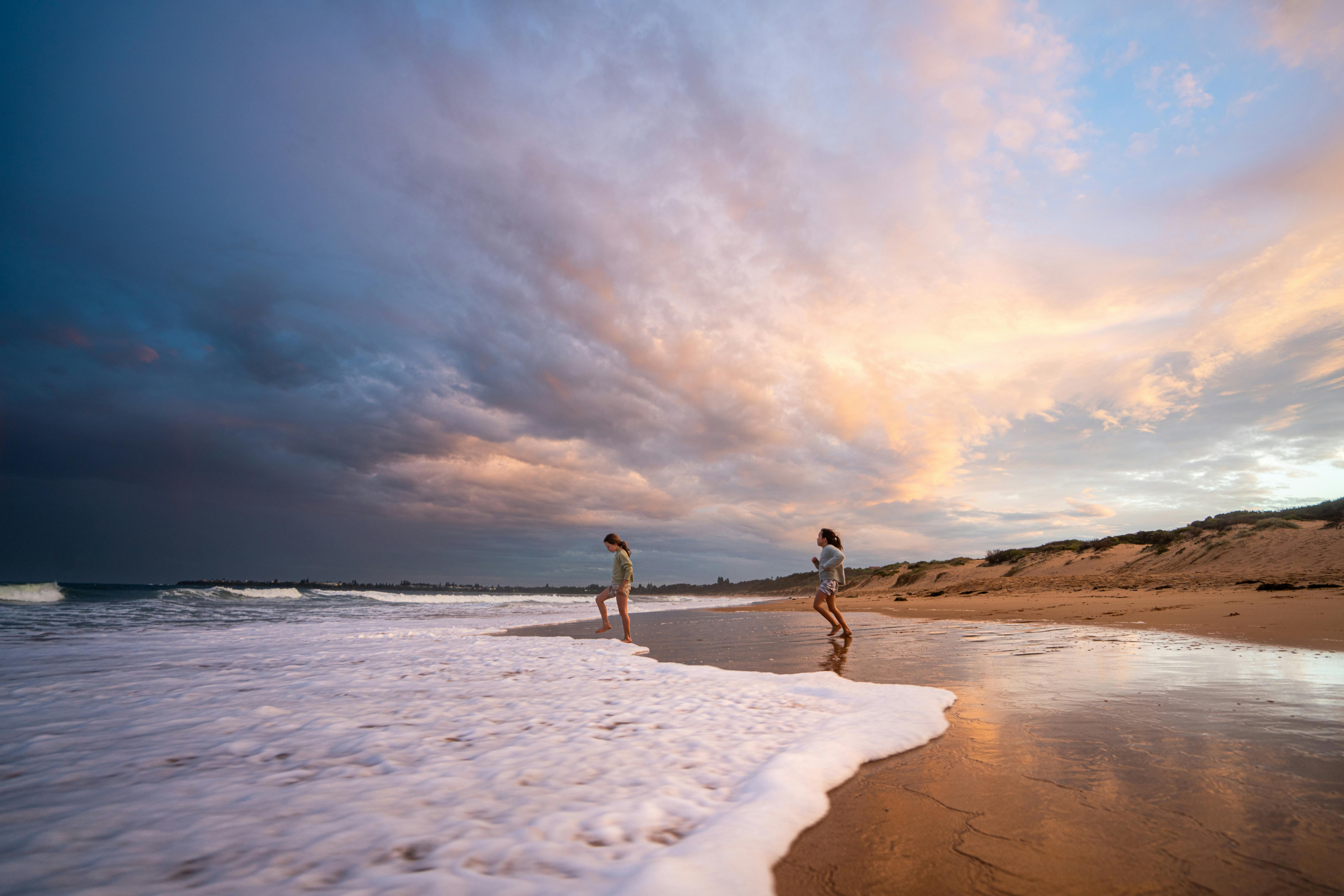 Epoxy vs. Polyurethane: Which is Right for Your Australian Facility?